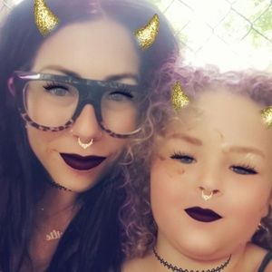 Meet your Posher, Emilie